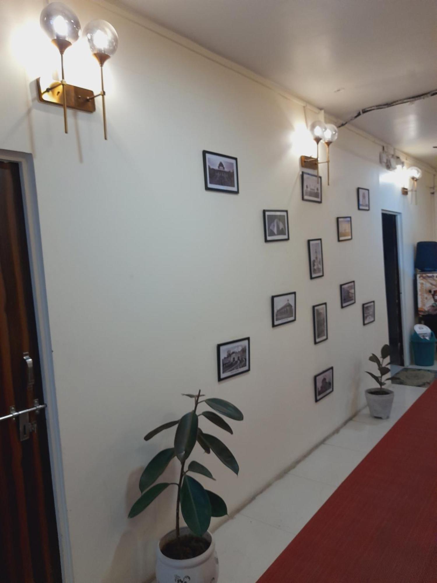 Homestay Ac Dormitory นิวเดลี ภายนอก รูปภาพ